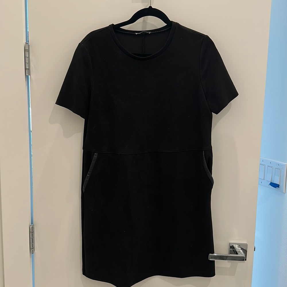 Zara - black faux suede short sleeve dress with pockets size M